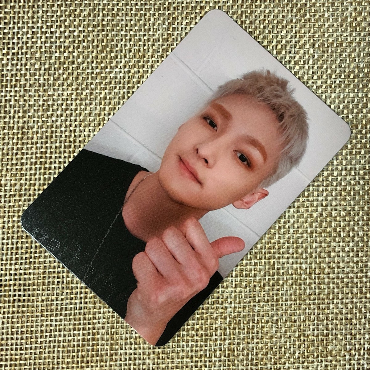 SF9 ZUHO [9loryus Black Chaser] Official Photocard, 8th Mini Album