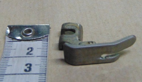 Singer 215 G, Nähfuß #13166# - Picture 2 of 2