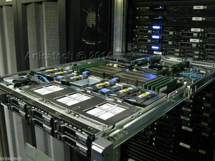 Dell PowerEdge R610 2x SIX Core XEON E5649 2.53 Ghz 128GB 2x146GB 15K SAS  H700 - Image 2 of 3