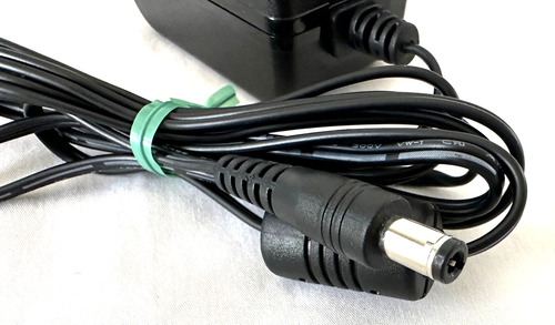 Adaptador de CA 12V 0.5A 6W para tocadiscos Audio-Technica AT-LP70X, serie AT-LP70XBT - Imagen 4 de 4