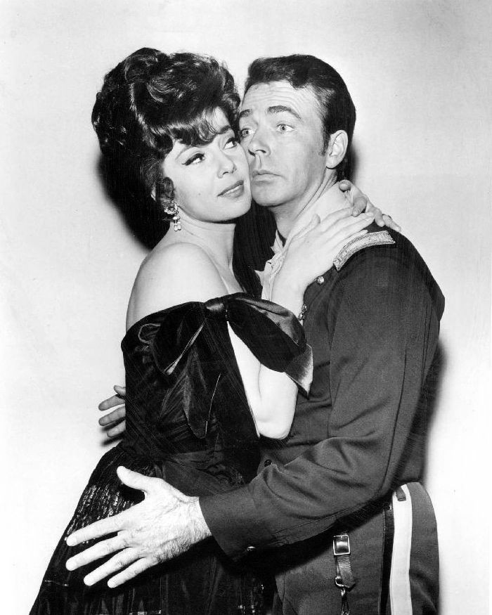 Ken berry in the abc tv sitcom f troop 8x10 publicity photo az374