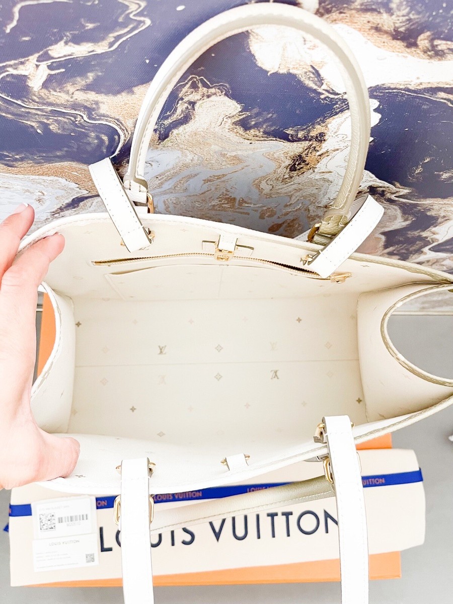 Louis Vuitton Monogram Giant Spring In The City OnTheGo MM Sunset