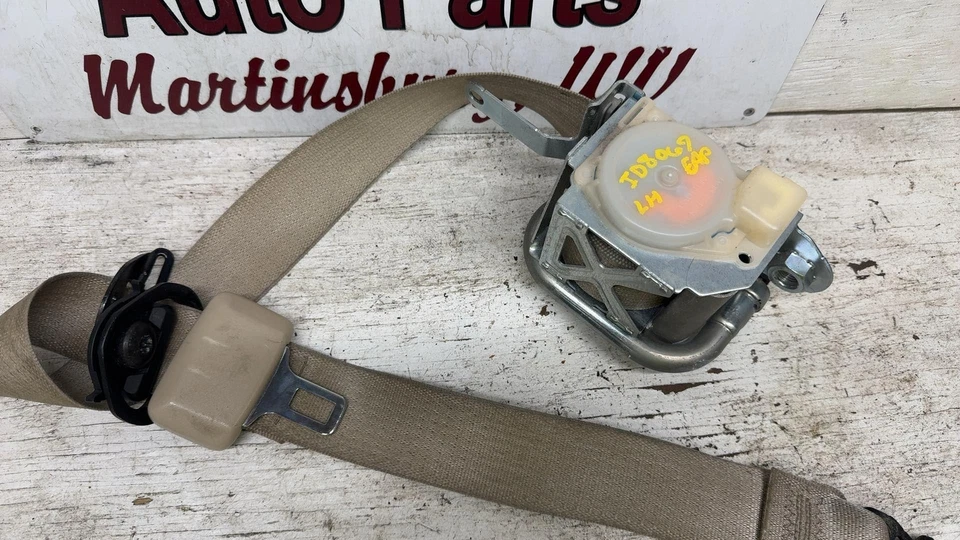 11 12 13 14 15 16 BUICK LACROSSE Front Seat Belt Foto 2 de 4