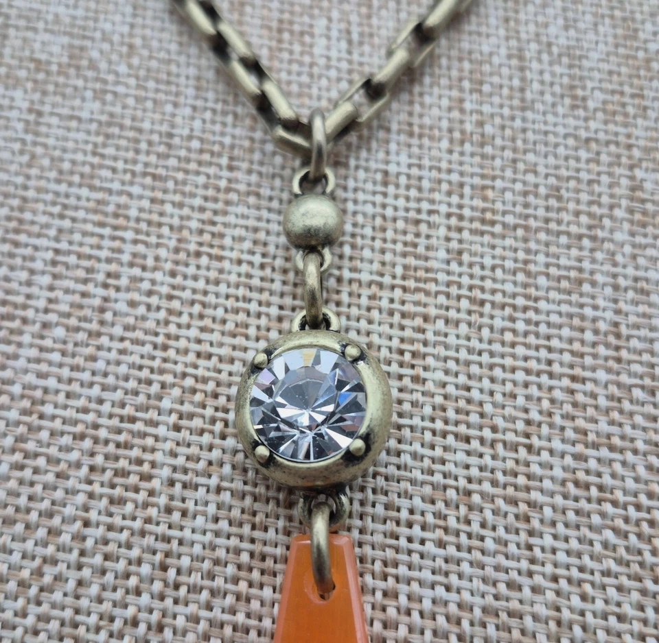 NUEVO CON ETIQUETAS Jessica Simpson Bronce Oro Colgante Collar Naranja Diseño Flecha Cristal 28" Foto 3 de 4