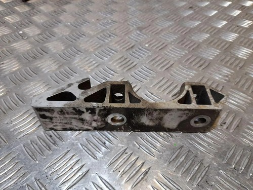 PORSCHE CAYENNE 92A Stabilisatorhalterung vorne rechts 7L0411063B 4.80 33407700