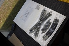 Hawthorne Village HO Scale EZ Track Figure 8 Set 14-00038-023