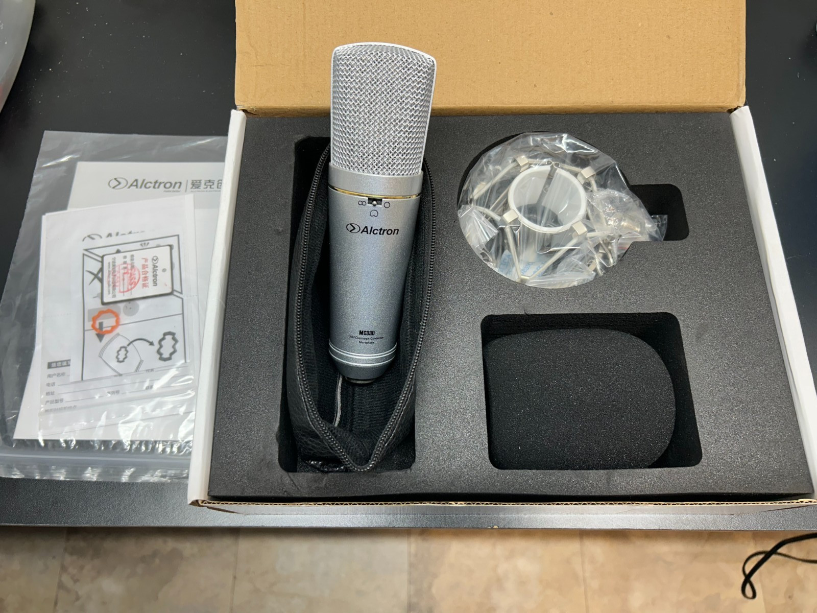 Alctron MC330 Multi-Pattern Microphone