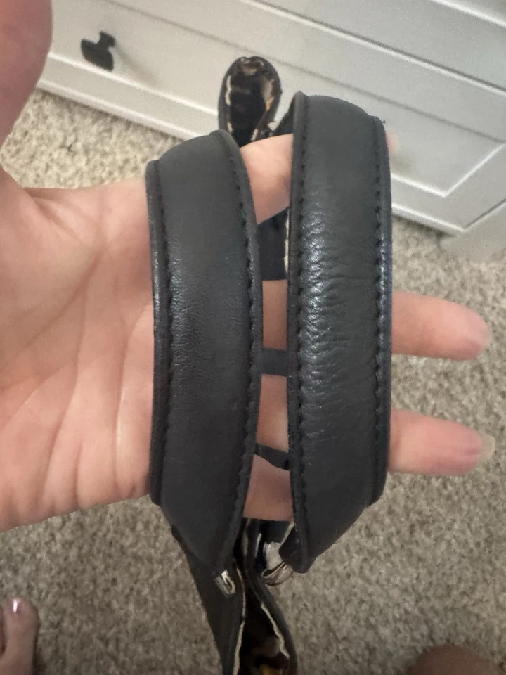 Bolso de Mano Pequeño Maurizio Taiuti Cuero Negro Tachonado NUEVO SIN ETIQUETAS Foto 4 de 4