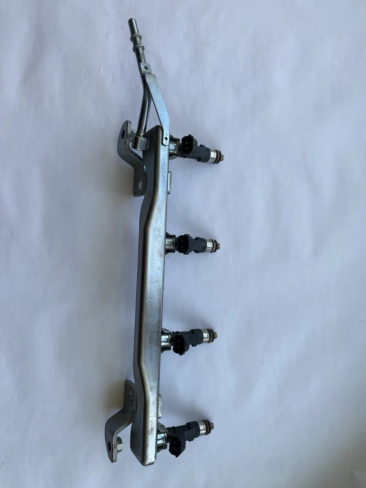 Oem Nissan 1.8l Fuel Injection Rail W Injectors NISSAN SENTRA 2013-2019 - Image 4 of 4