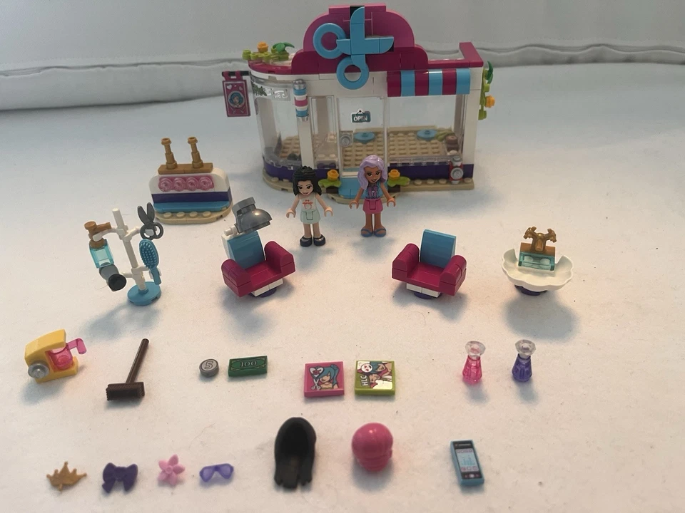 LEGO Friends 41391 Heartlake City Hair Salon, foto 2 di 5