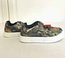 Oomphies Niños Ethan Verde Camuflaje Roble Mossy Gancho y Lazo Correa Tenis Zapatos Niño Pequeño