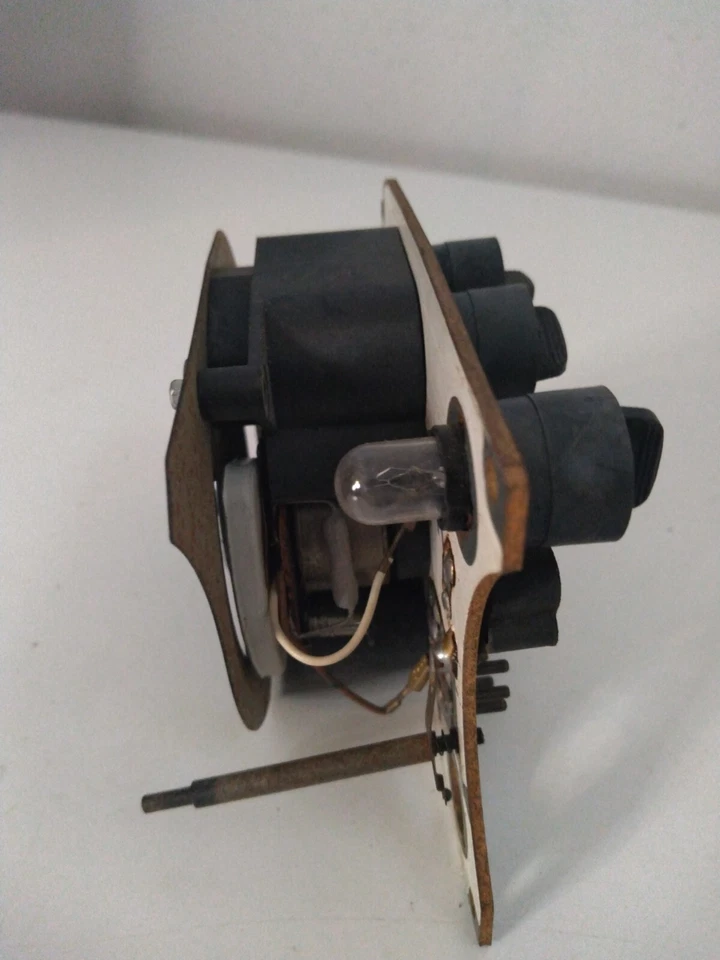 宝马 E10 2002ti 气量表 VDO 原始设备制造商 — 第 4/4 张图片