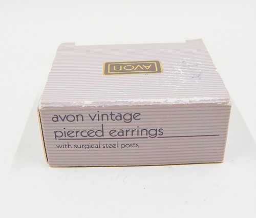Avon Art Deco Faux Marcasite Pearlized Cream Black Enamel Fan Earrings Pin - Picture 11 of 12