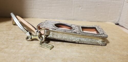 Coach iPod Case Wristlet, VGC - Picture 12 of 19