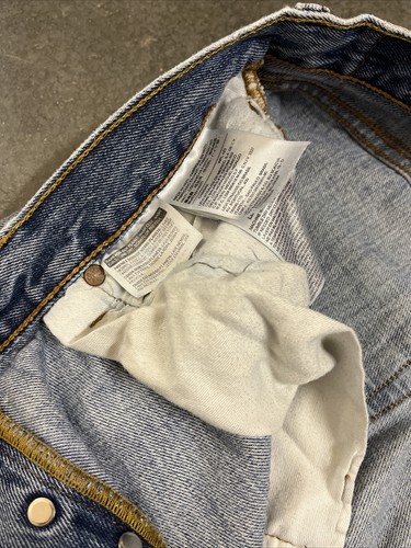 Levis 501 Button Fly Distressed Worn Faded 33 x 30 Classic Straight Jeans - Picture 7 of 12