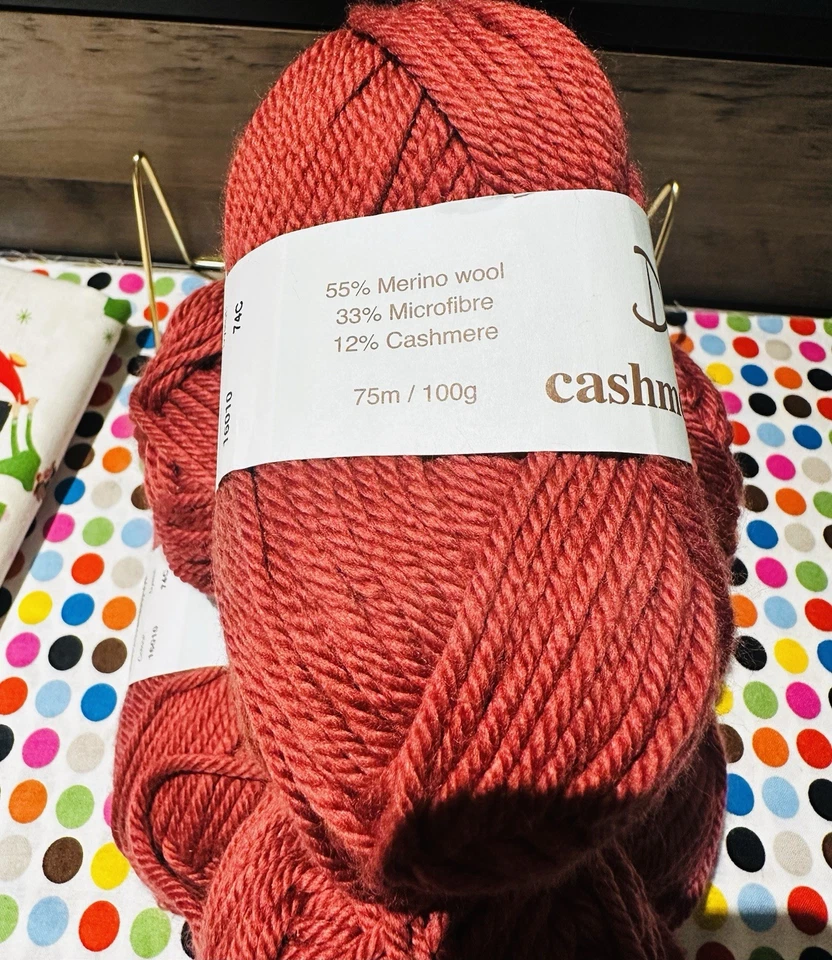 Lote de 5 hilos súper gruesos Debbie Bliss Cashmerino. Hecho en Italia Foto 3 de 4