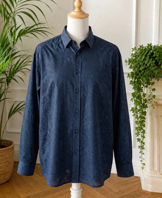   NEU Herren Hemd Angelo Litrico Gr. M 39/40 Slim Fit Marineblau mit Erbsen