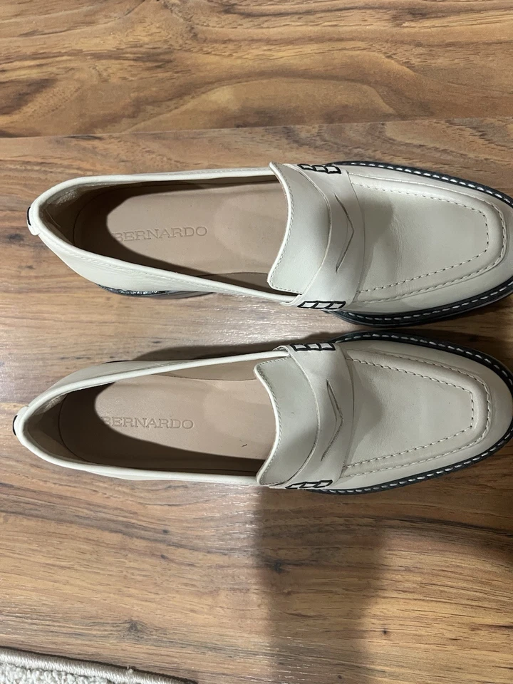 Mocasín Bernardo Selma Marfil Blanco Grueso Cuero Suela Tacón Plataforma 7.5 Foto 4 de 4