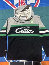 NWOT Youth Large 14/16 Boston Celtics Mitchell And Ness Pullover Hoodie
