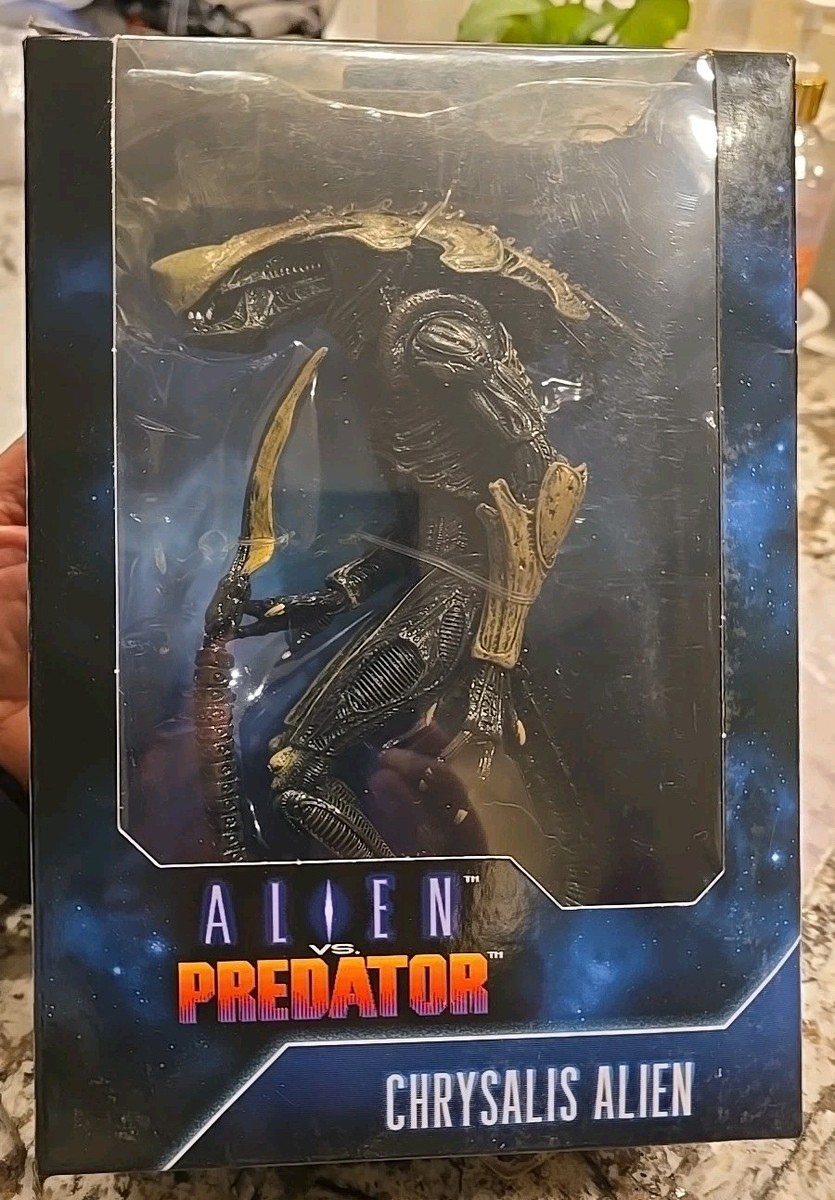 NECA Alien vs Predator Chrysalis Alien Action Figure New In
