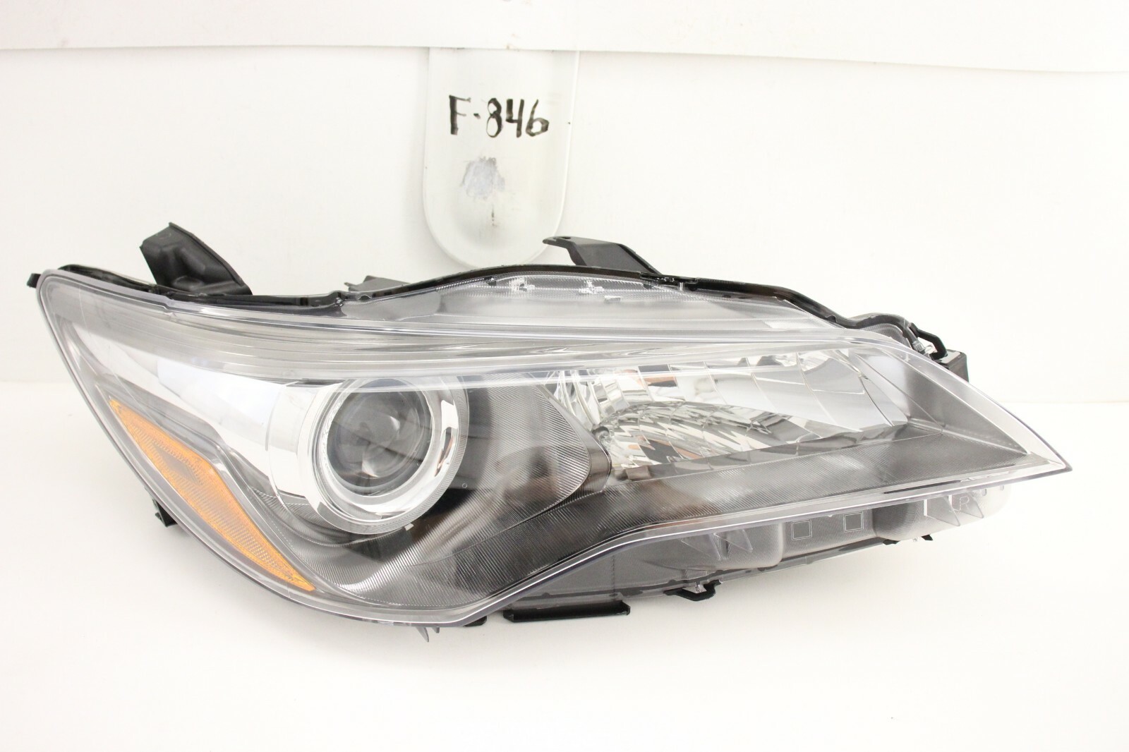 2015 - 2016 Toyota Camry Right Headlight OEM for sale online | eBay 