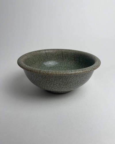 Qing Dynasty Chinese Ge Ware Crackle Glaze Bowl