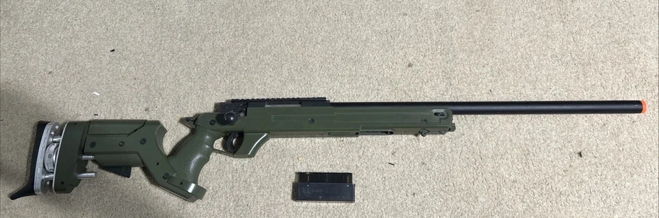 Rifle de francotirador de acción de perno de airsoft L96 de metal completo, 430-450 FPS Foto 3 de 4