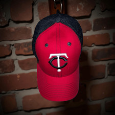 New Era Minnesota Twins Logo Baseball Hat Size M/L