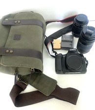 Canon EOS 70 D camera with EF-S 18-135mm/70-300mm / Bag/ Charger Bundle