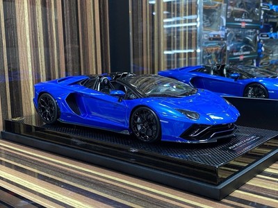 1/18 Resin Lamborghini Aventador Ultimae Roadster Blue by MR