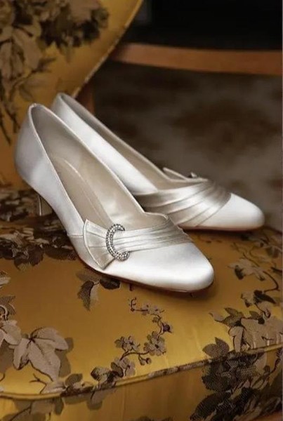 Women Rainbow Heels White Satin 40
