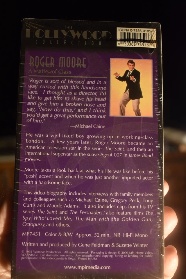 The Hollywood Collection Roger Moore A Matter of Class BRAND NEW - Image 3 of 4