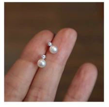 Small 4mm Freshwater Pearl Sterling Silver Cubic Zirconia Stud Earrings Gift PE2