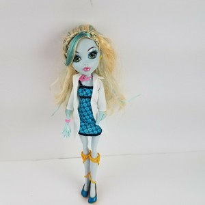 lagoona blue muñeca