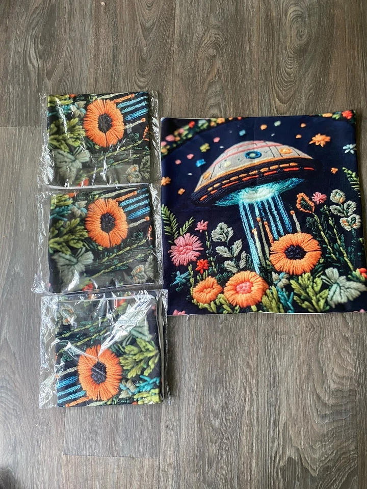 4 Spaceship Throw Pillow Covers Faux Embroidered Look Zip Floral Sci-fi Cottage - Image 2 of 4