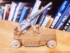 NICE 1930s MANOIL 75 LEAD DIME STORE G.I. SOLDIER ARMORED ANTI AIRCRAFT CAR