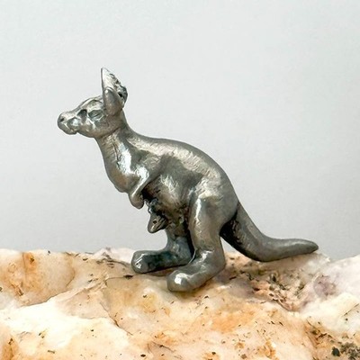 Vintage 1984 Pewter Kangaroo Miniature Figurine Rawcliffe Studios USA