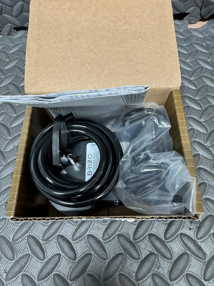 Brizo 69080-GL Air Switch with Dual Outlet Luxe Gold*NEW* - Image 2 of 2