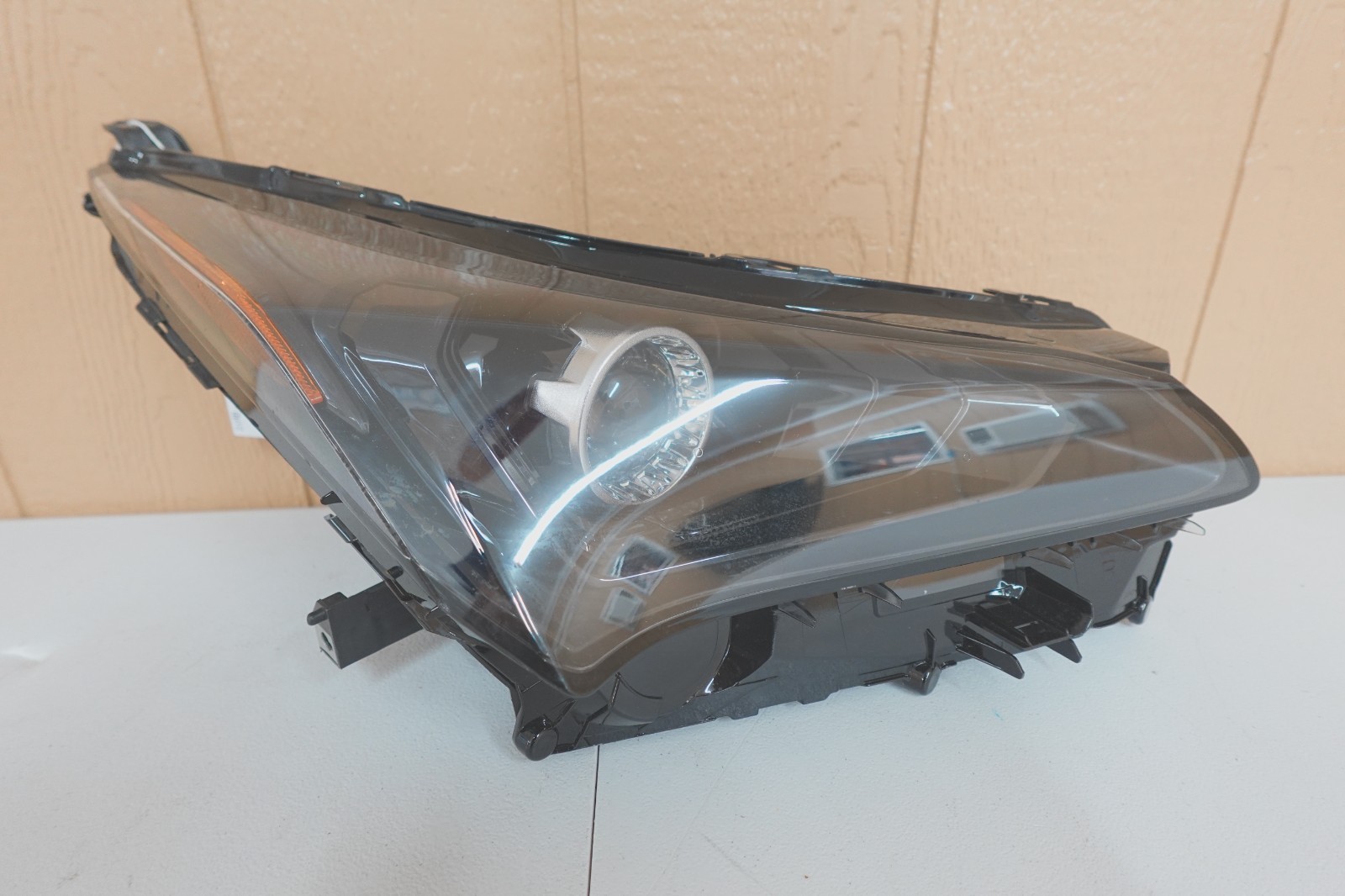 2018-2021 LEXUS NX200T NX300H RIGHT HEADLIGHT W/LED (AFTER MARKET) ONLY HOUSING