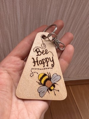 Neu Bee Happy Holz Schlüsselanhänger Pyrographie Handarbeit Schlüsselring Keychain