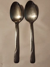 ONEIDA LTD STAINLESS - OCEANIC - Set Of 2 Serving Spoons