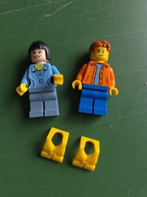 LEGO CITY: Camper Van (60057) Incomplete 