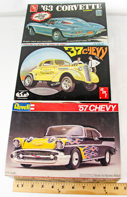 AMT Revell Chevrolet Corvette & Bel Air 1:25 Scale Model Car Kits