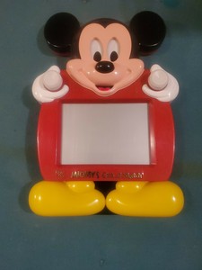 mickey mouse etch a sketch
