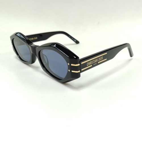 Dior Signature B1U Black/Blue Frame Sunglasses - Picture 7 of 8