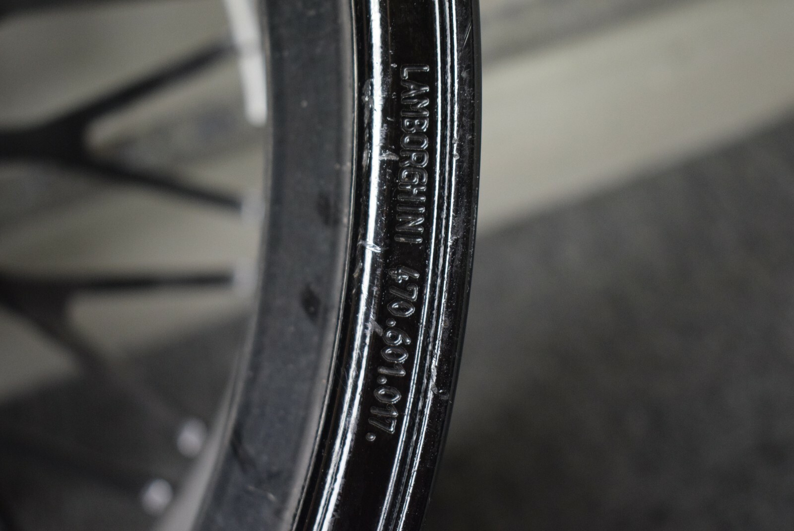 LAMBORGHINI AVENTADOR WHEEL RIM 13X21 FACTORY OEM