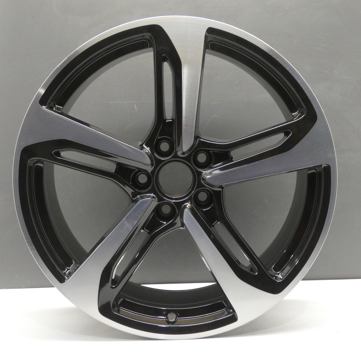 AUDI TTS S LINE DIAMOND CUT 19