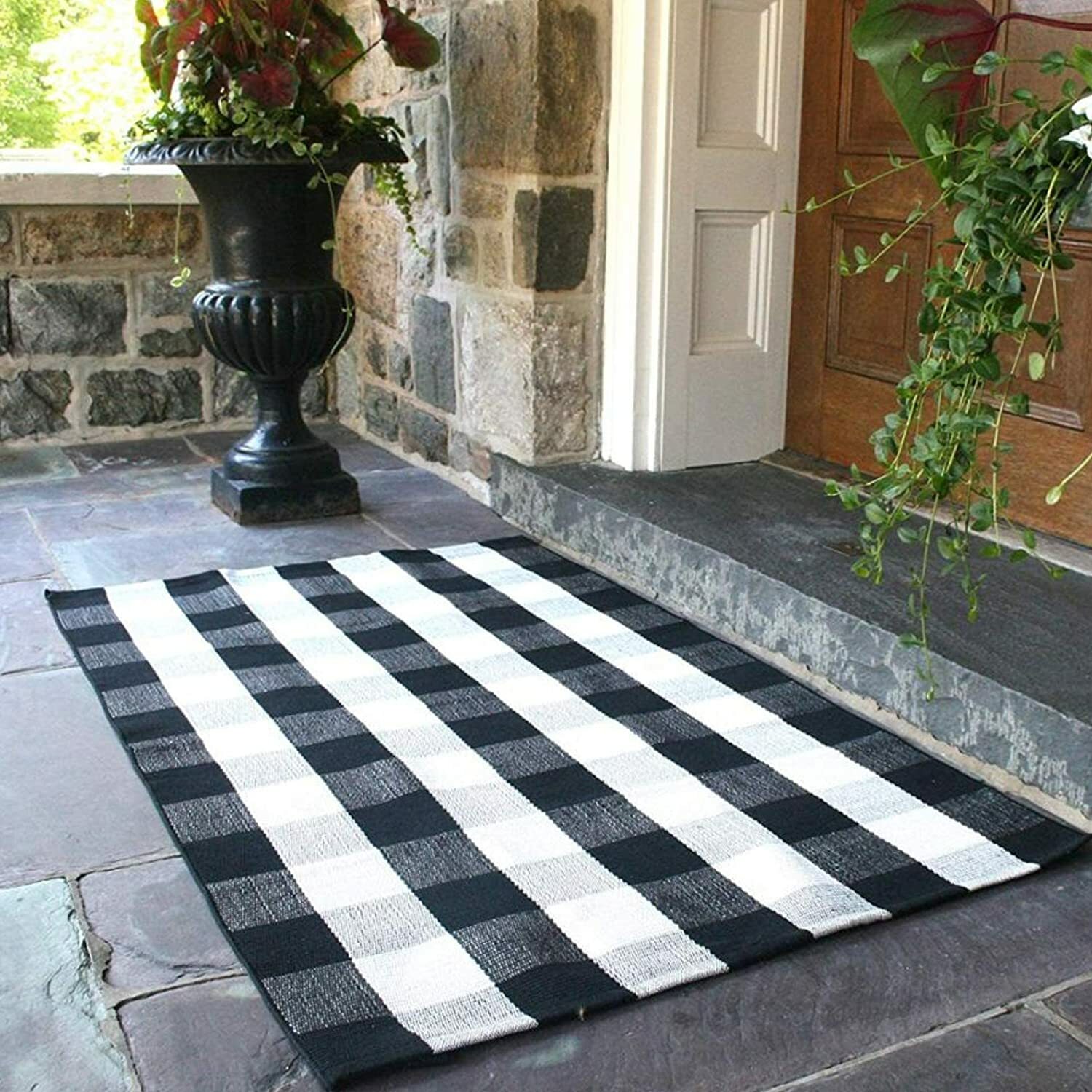 Breezisisan Black White Outdoor Porch Rug Washable Outdoor Mat, Buffalo