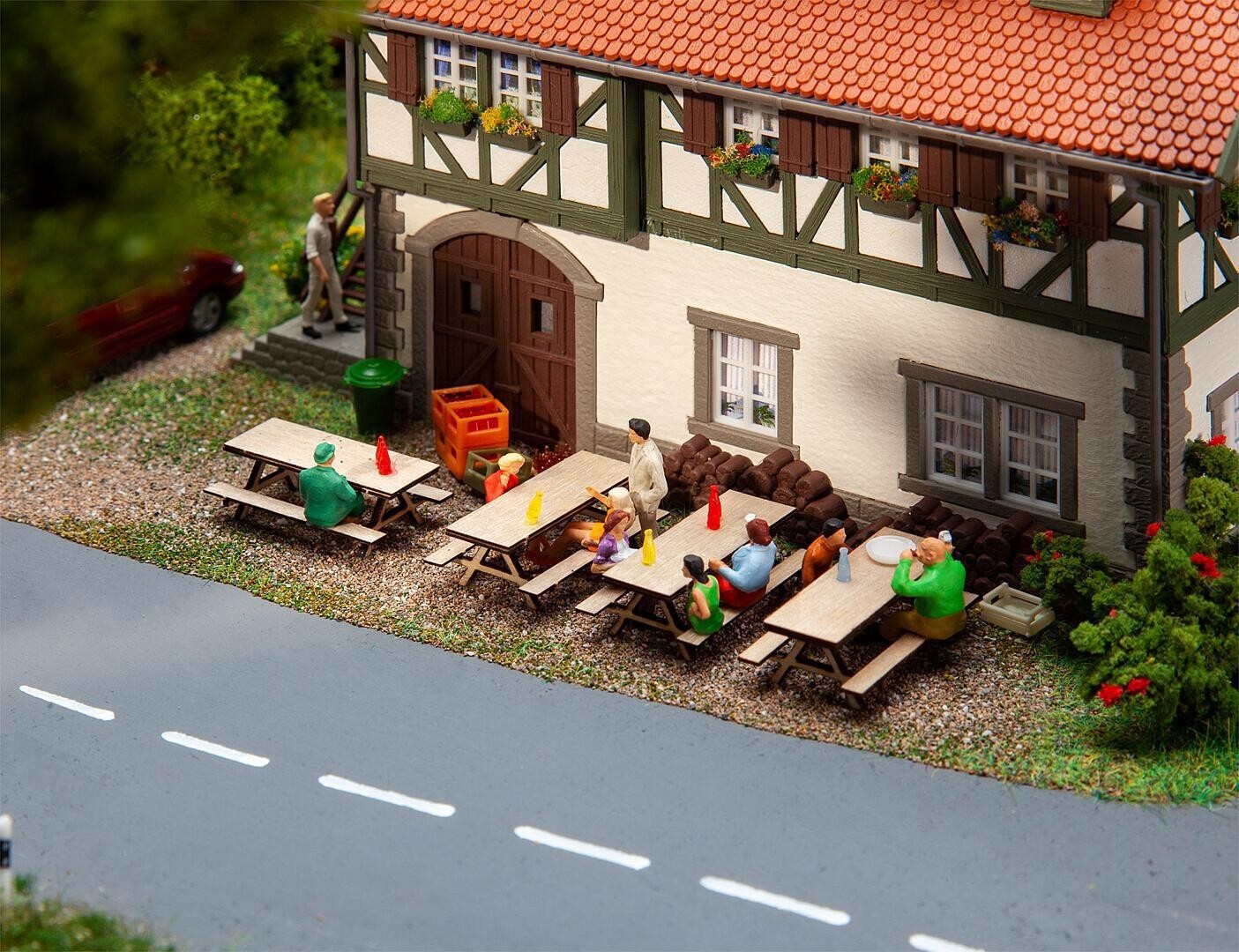 Picknickb&auml;nke 4 St&uuml;ck 1:87 HO Bausatz Faller 180304
