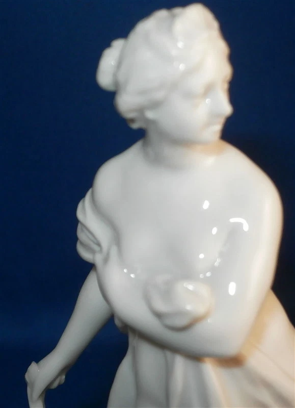 Antique 18thC KPM Berlin Venus Porcelain Figurine Porzellan Figur Figure Goddess - Image 2 of 4